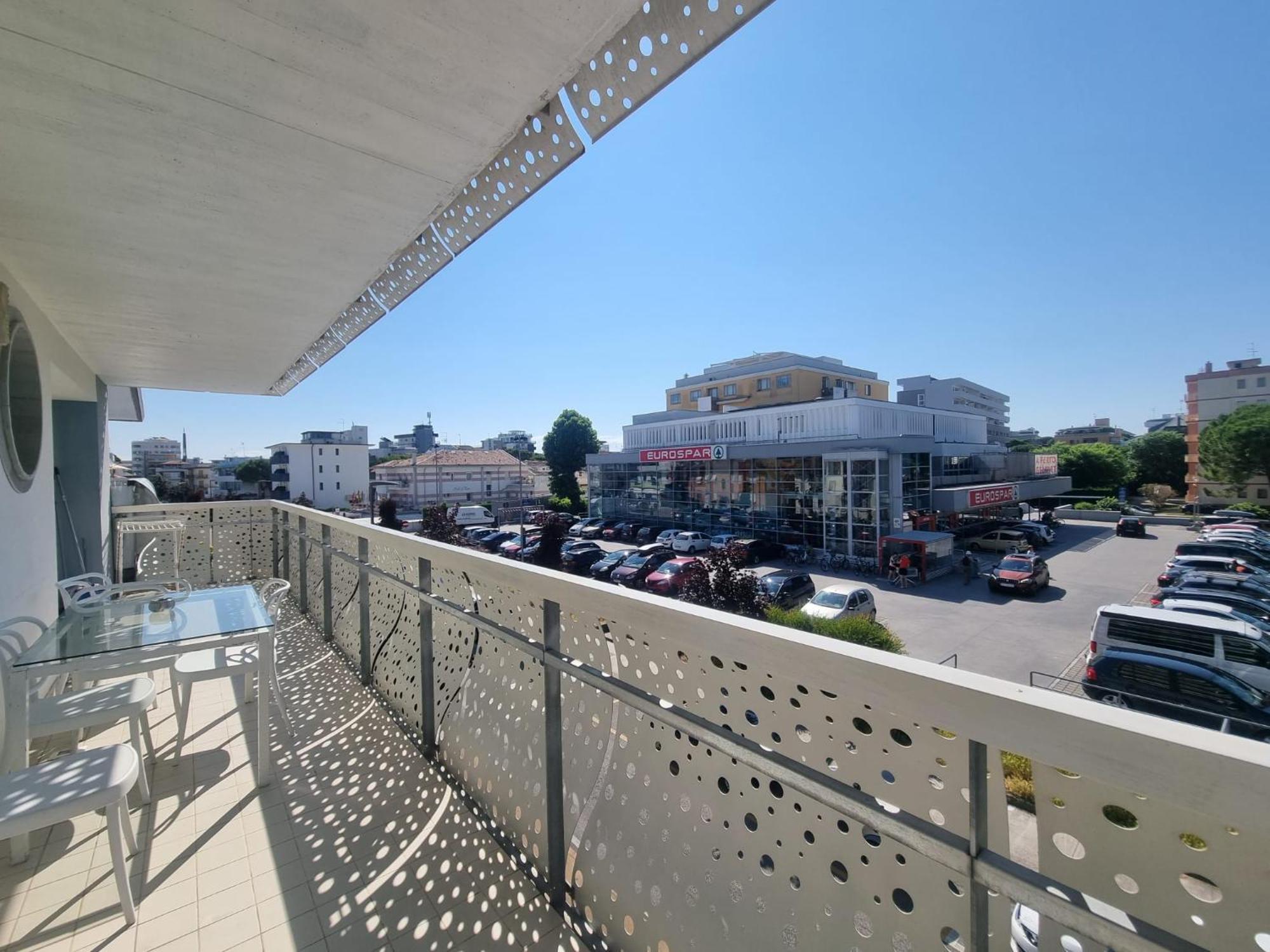 Appart-Hotel Holiday Линьяно-Саббьядоро Экстерьер фото