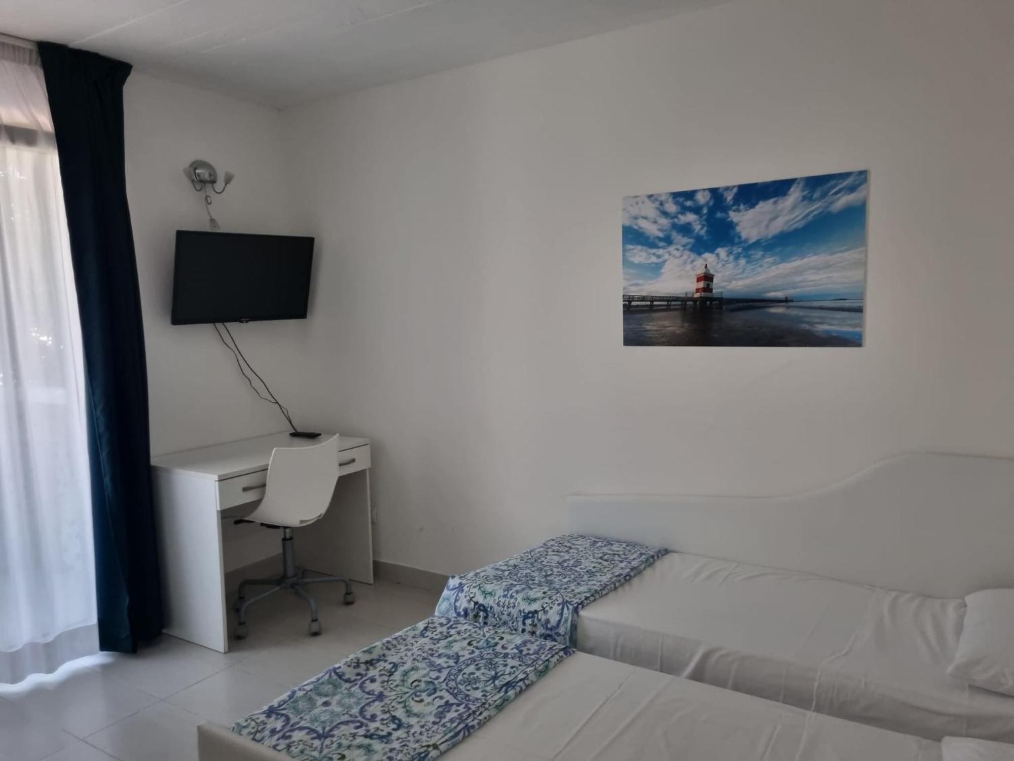 Appart-Hotel Holiday Линьяно-Саббьядоро Экстерьер фото