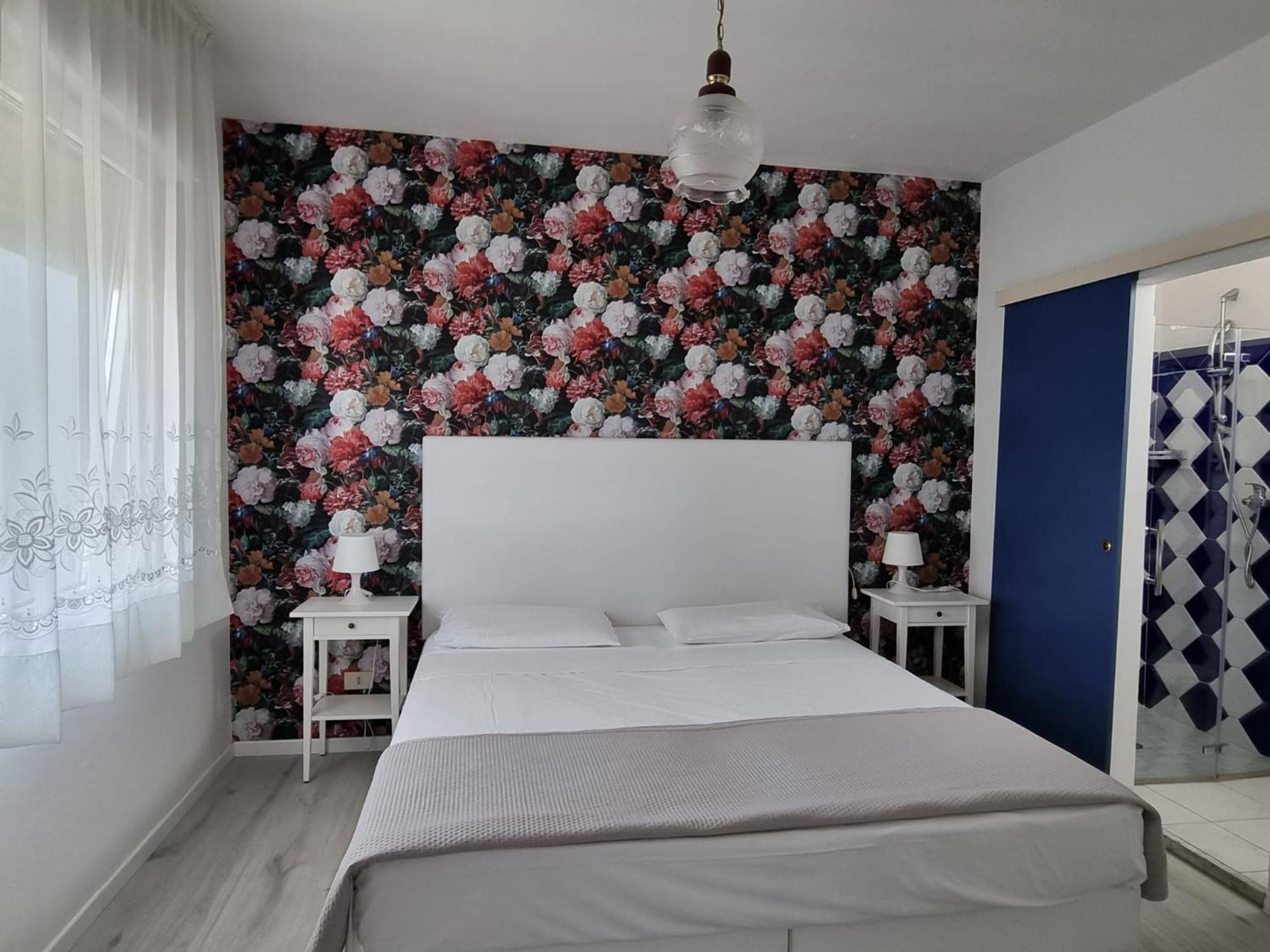 Appart-Hotel Holiday Линьяно-Саббьядоро Экстерьер фото