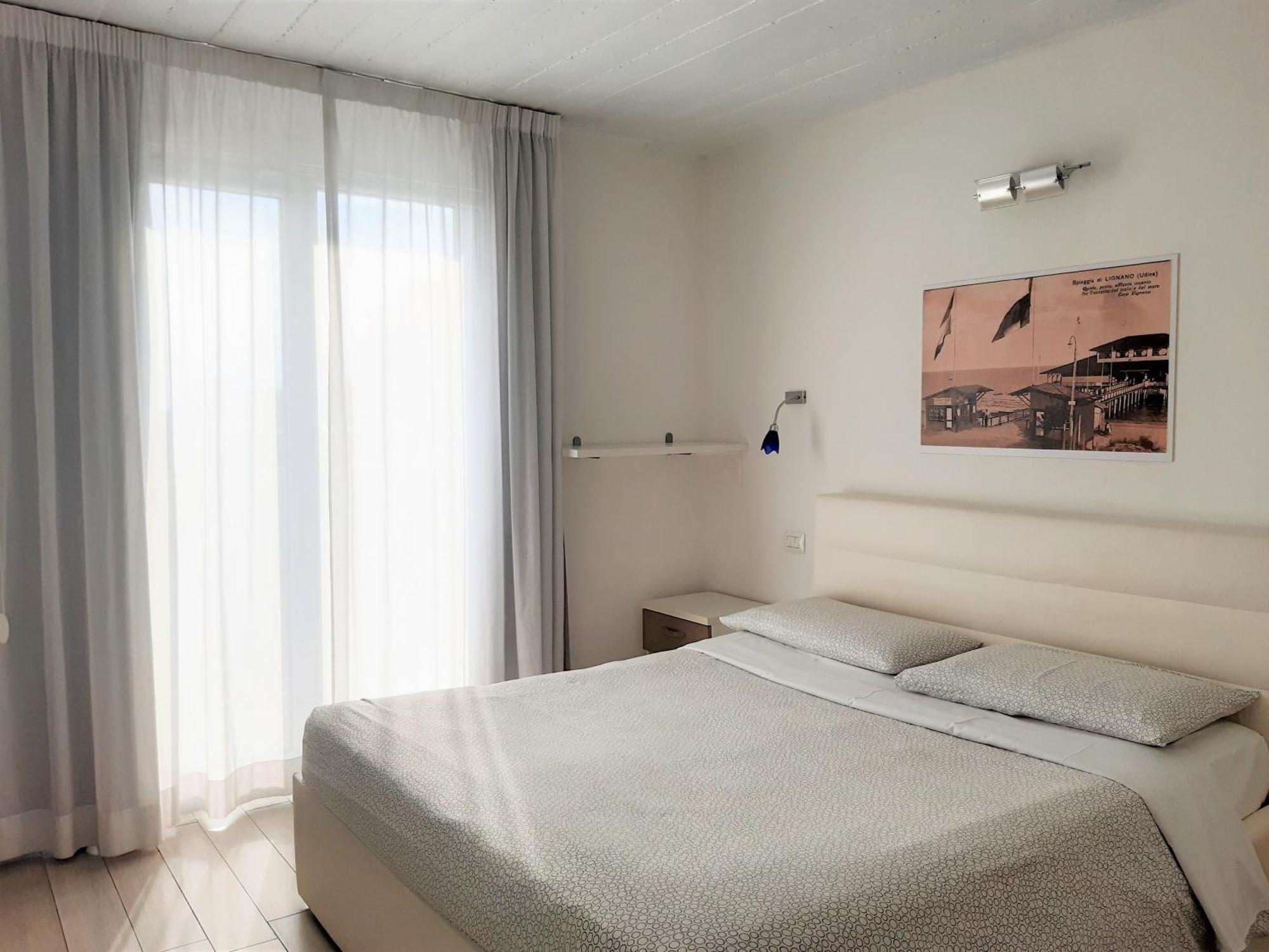 Appart-Hotel Holiday Линьяно-Саббьядоро Экстерьер фото